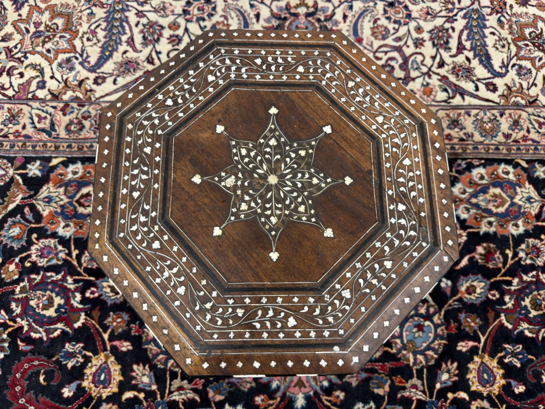 antieke achthoekige anglo indiase hoshiarpur bijzettafel
