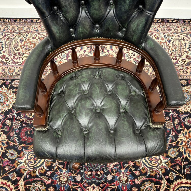 chesterfield bureaustoel captain chair groen