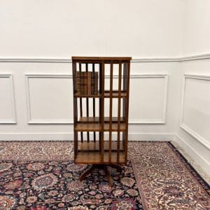klassiek engels antiek oud vintage chesterfield grote boekenmolen roterend 2