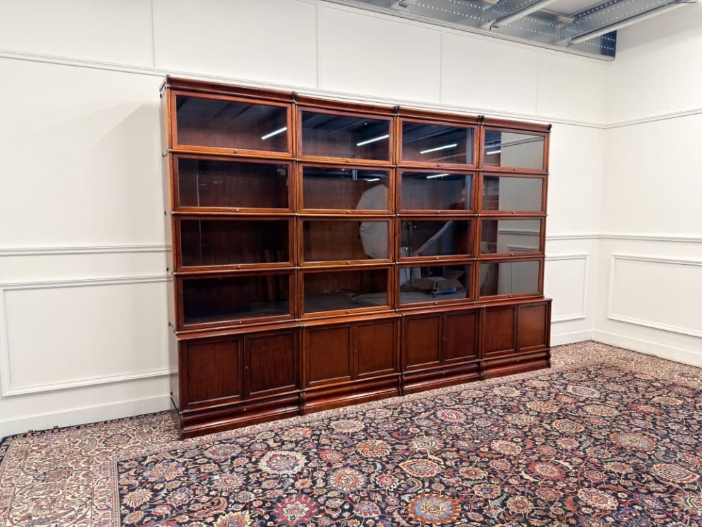 klassiek engels antiek oud vintage chesterfield set originele globe wernicke boekenkast bibliotheekkast kast 2