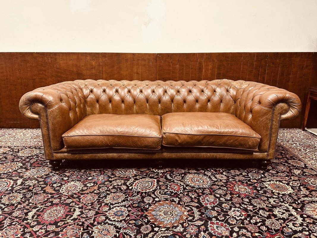 Grote Chesterfield bank cognac bruin
